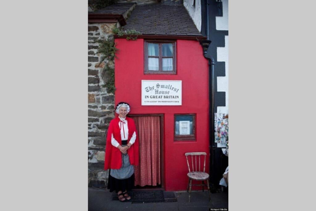 Semi Detached Cottage Snowdonia With Hot Tub Tal-y-Cafn Exterior foto