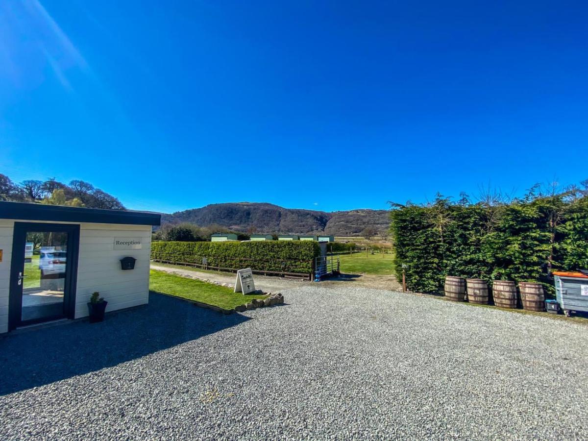 Semi Detached Cottage Snowdonia With Hot Tub Tal-y-Cafn Exterior foto